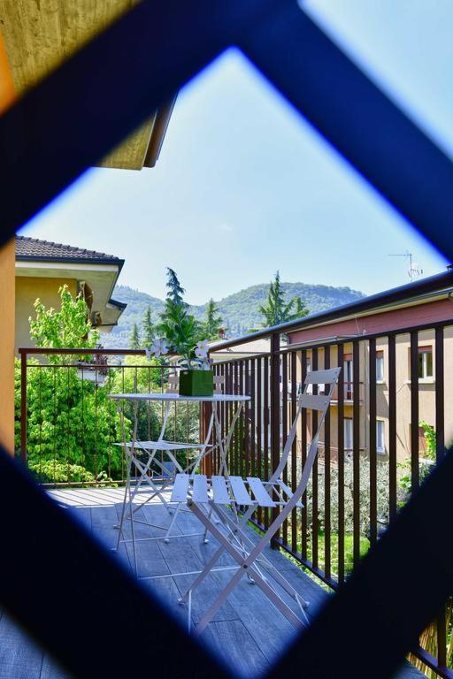 La Terrazza Sul Garda Hotel Bagian luar foto