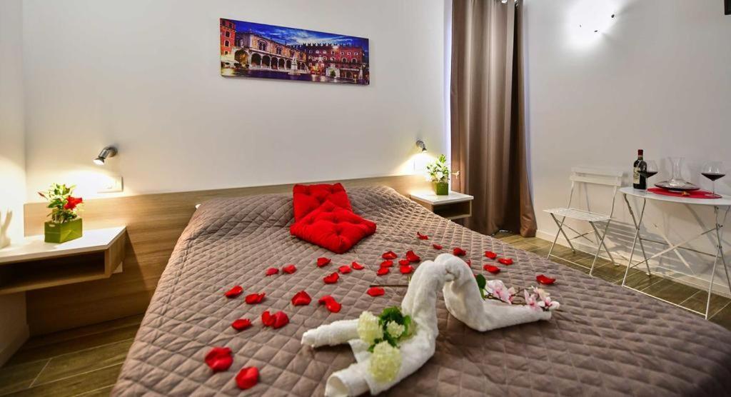 La Terrazza Sul Garda Hotel Bagian luar foto